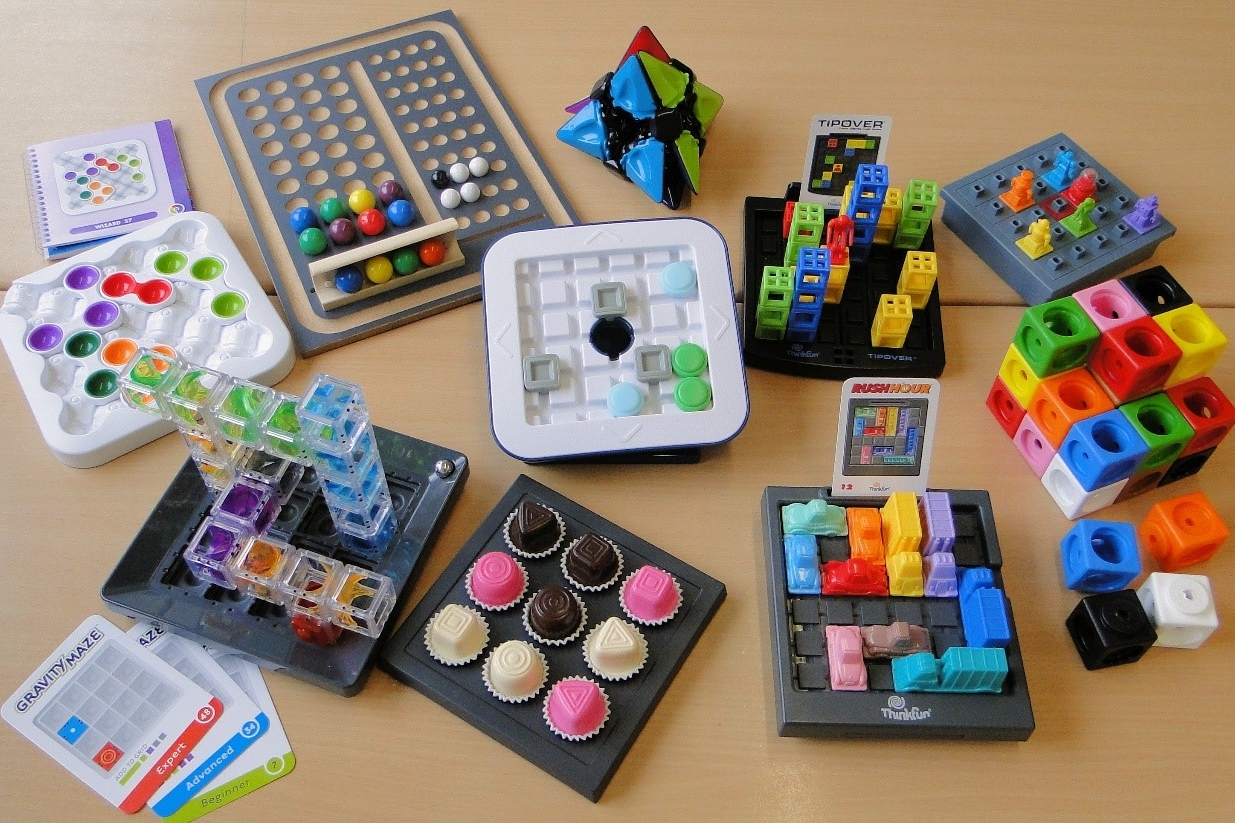 Read more about the article Spielspaß mit Logikspielen erleben – Herausfordernde Knobeleien zeigen die Mathematik von ihrer spielerischen Seite
