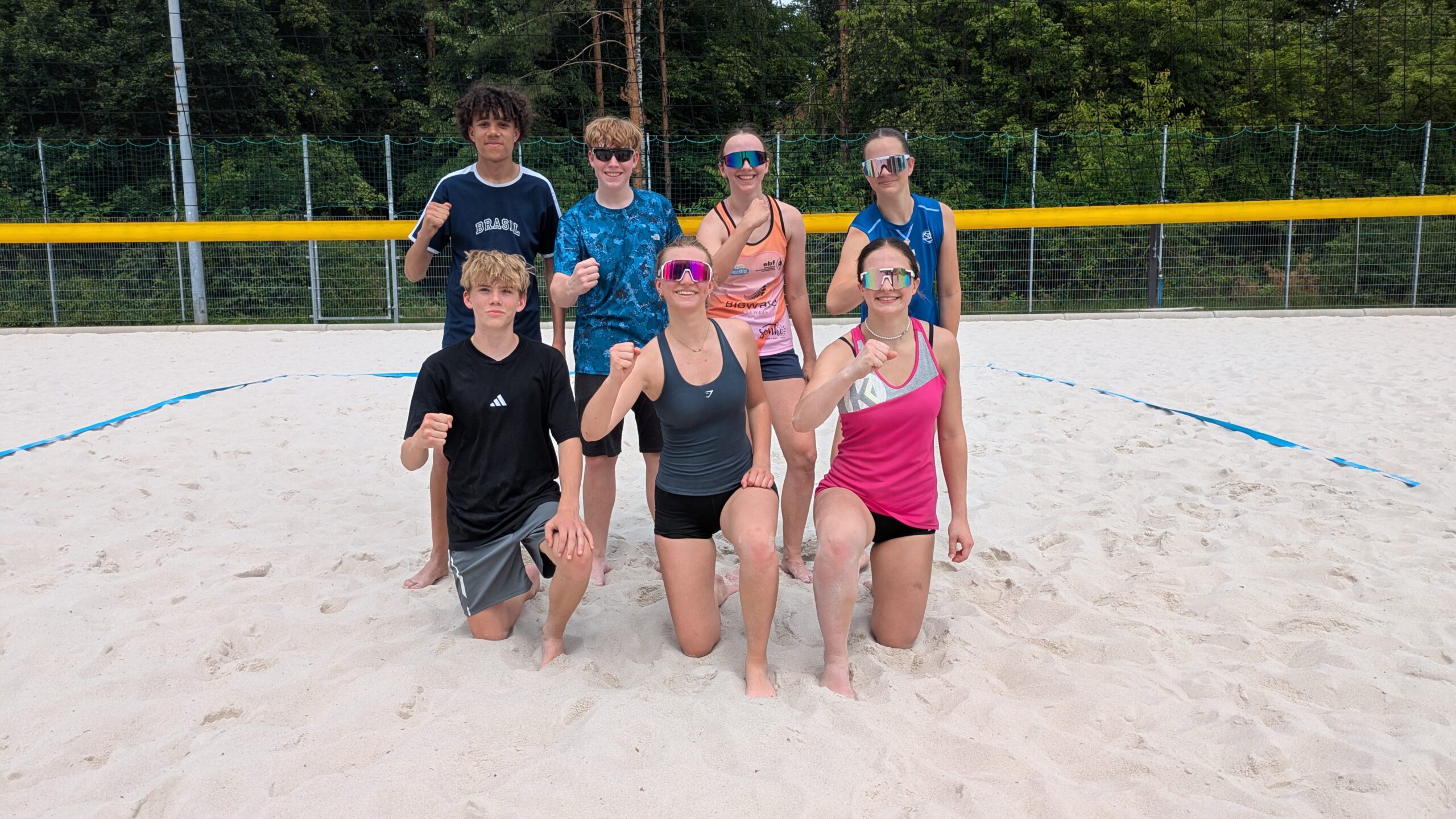 Du betrachtest gerade Erfolgreicher Auftritt bei der Beachvolleyball-Stadtmeisterschaft
