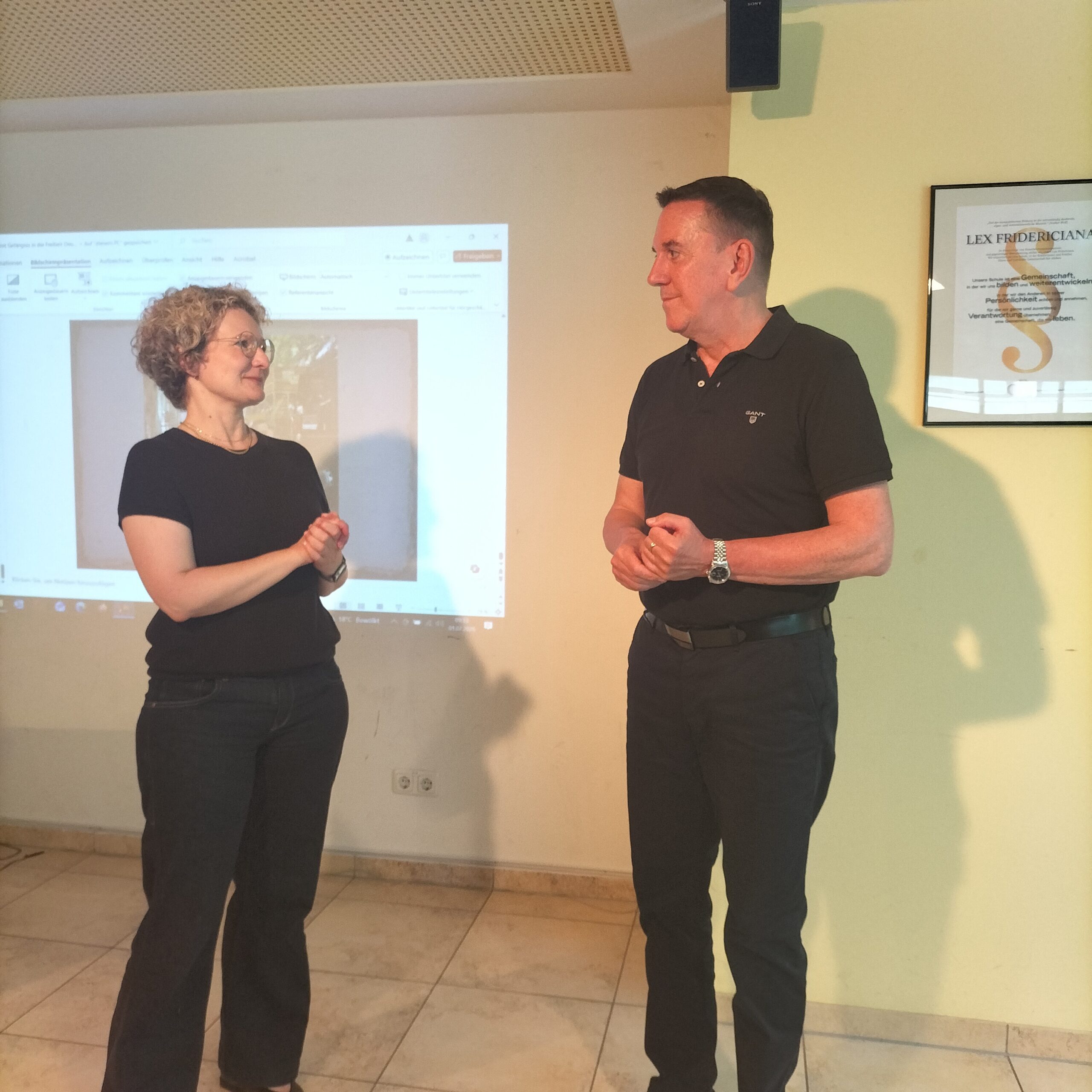 Du betrachtest gerade DDR Zeitzeuge Mario Röllig aus Berlin zu Besuch am GFE